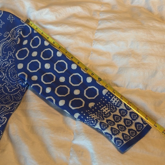 ISAAC MIZRAHI LIVE Button down Long sleeves Cardigan Size XS💙 EUC - Picture 10 of 13